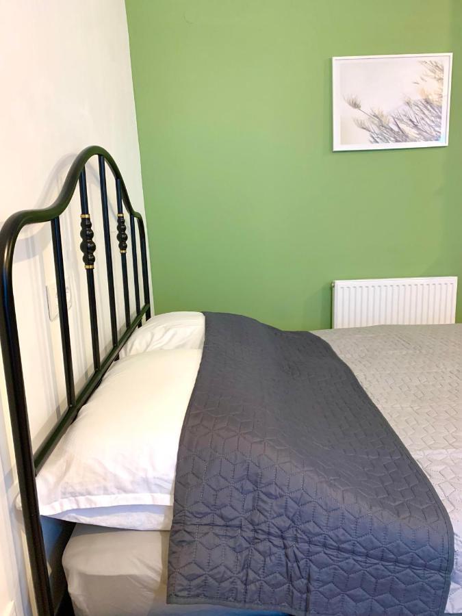 Fidelissima Apartman Шопрон Екстериор снимка